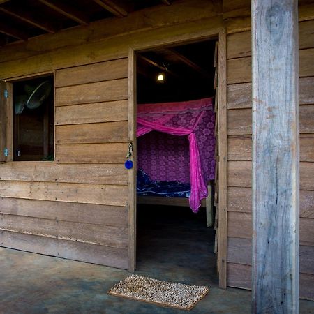 Banlung Mr Pov Home Stay מראה חיצוני תמונה